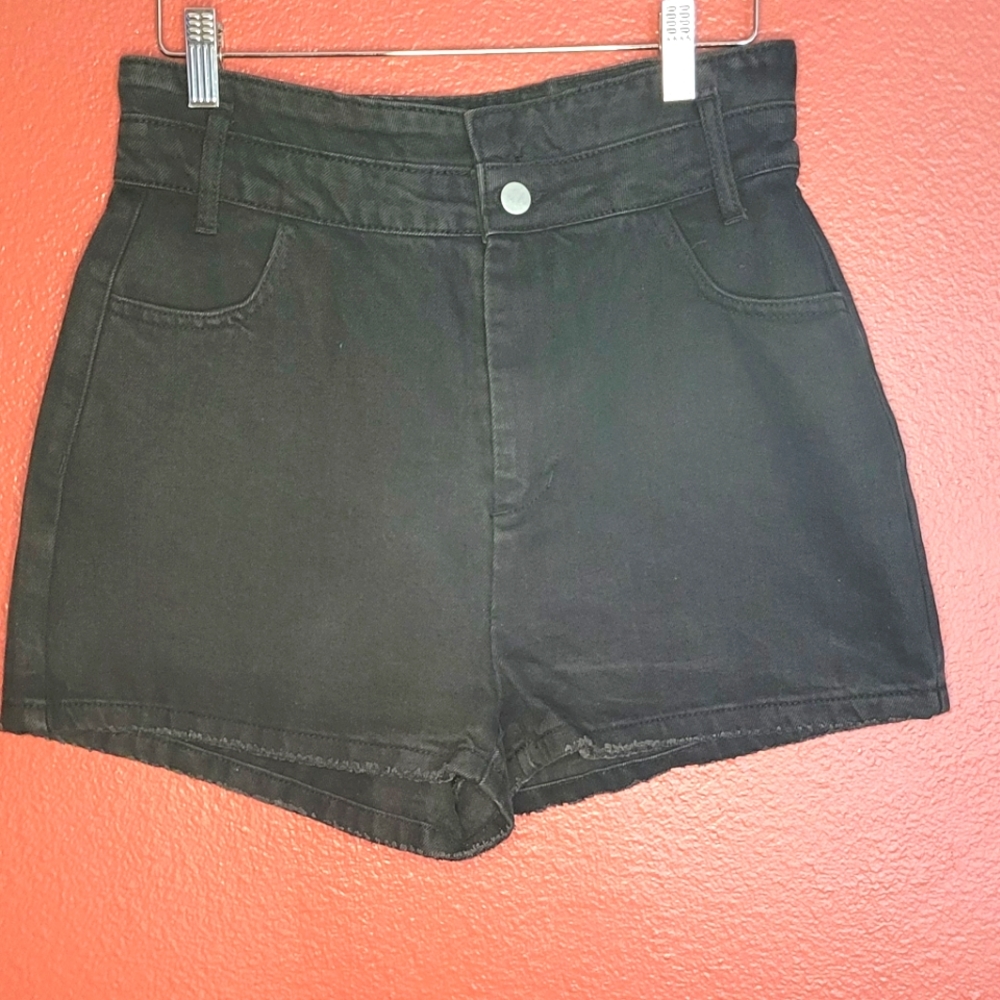 Nwt Lelis shorts- High waist